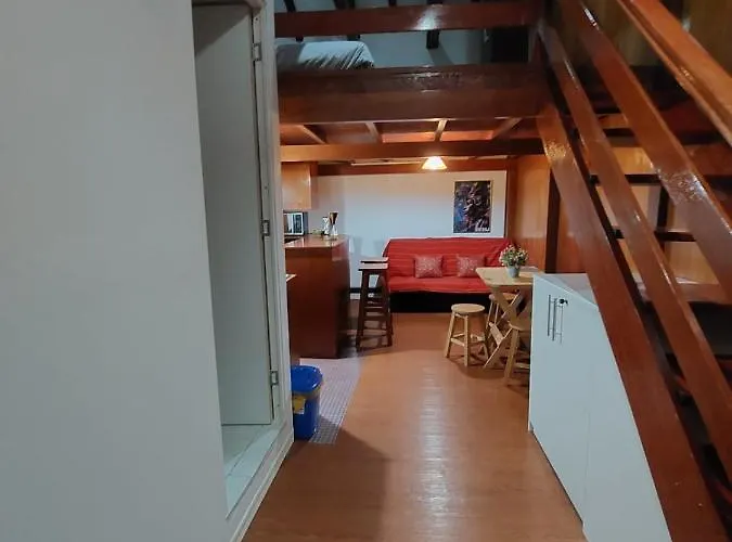 La Casa De Laura - Plaza Affittacamere 4*