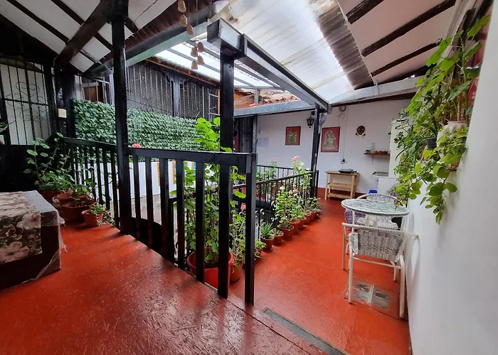 Affittacamere La Casa De Laura - Plaza 4*