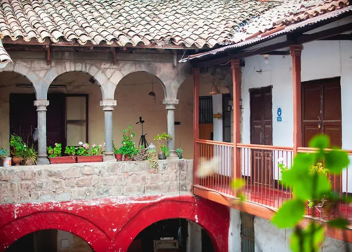 La Casa De Laura - Plaza Affittacamere 4*
