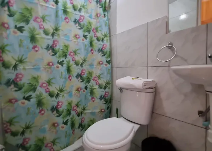 La Casa De Laura - Plaza 4*