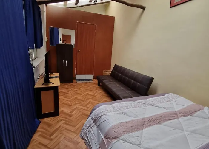 Affittacamere La Casa De Laura - Plaza